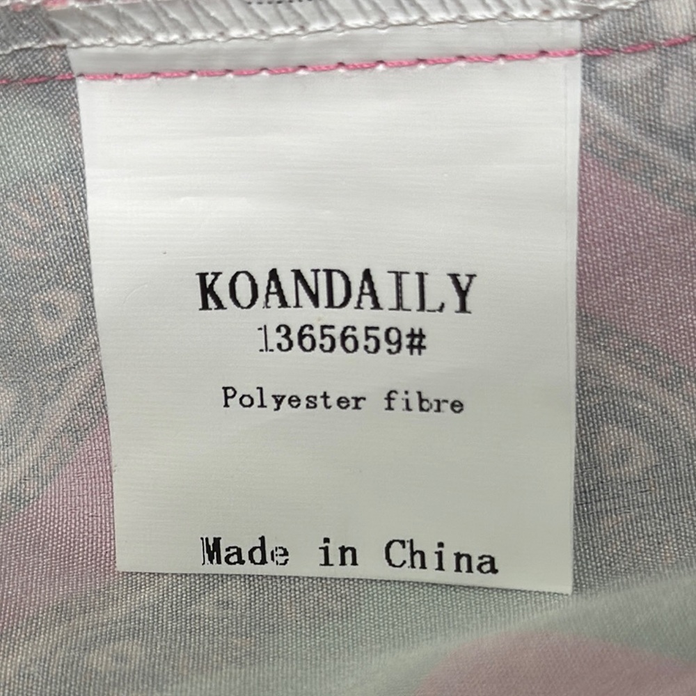 Koandaily Vibrant Scarf Print Blouse Size XL - Picture 12 of 13